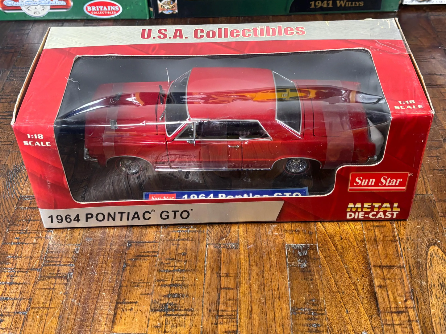 USA Collectibles Sun Star 1964 Pontiac GTO Gulfstream Red Diecast Car 1/18 New