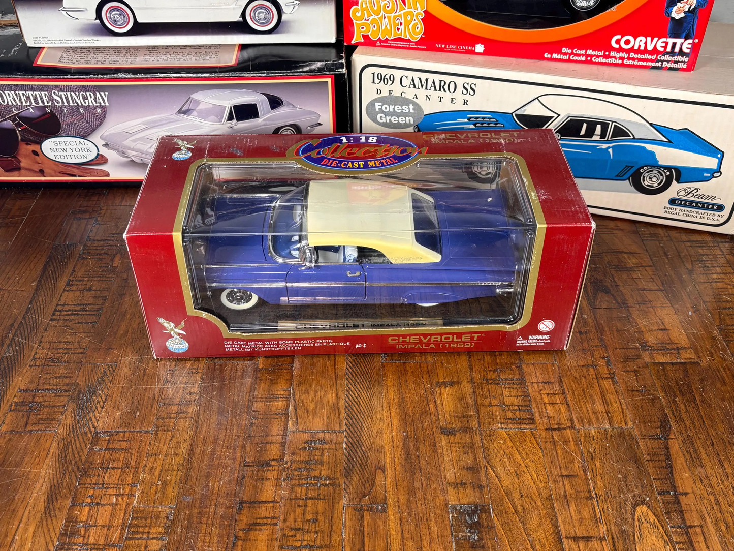 Road Legends 1959 Chevrolet Blue Impala Convertible 1:18 Collection Edition Car