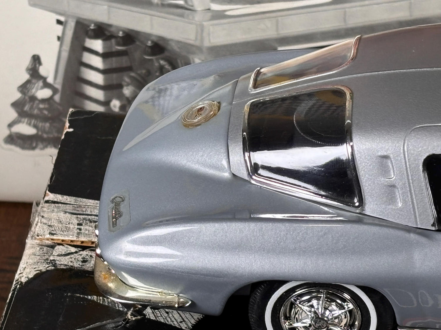1963 Silver Corvette Stingray Decanter Jim Beam Special New York Edition Empty