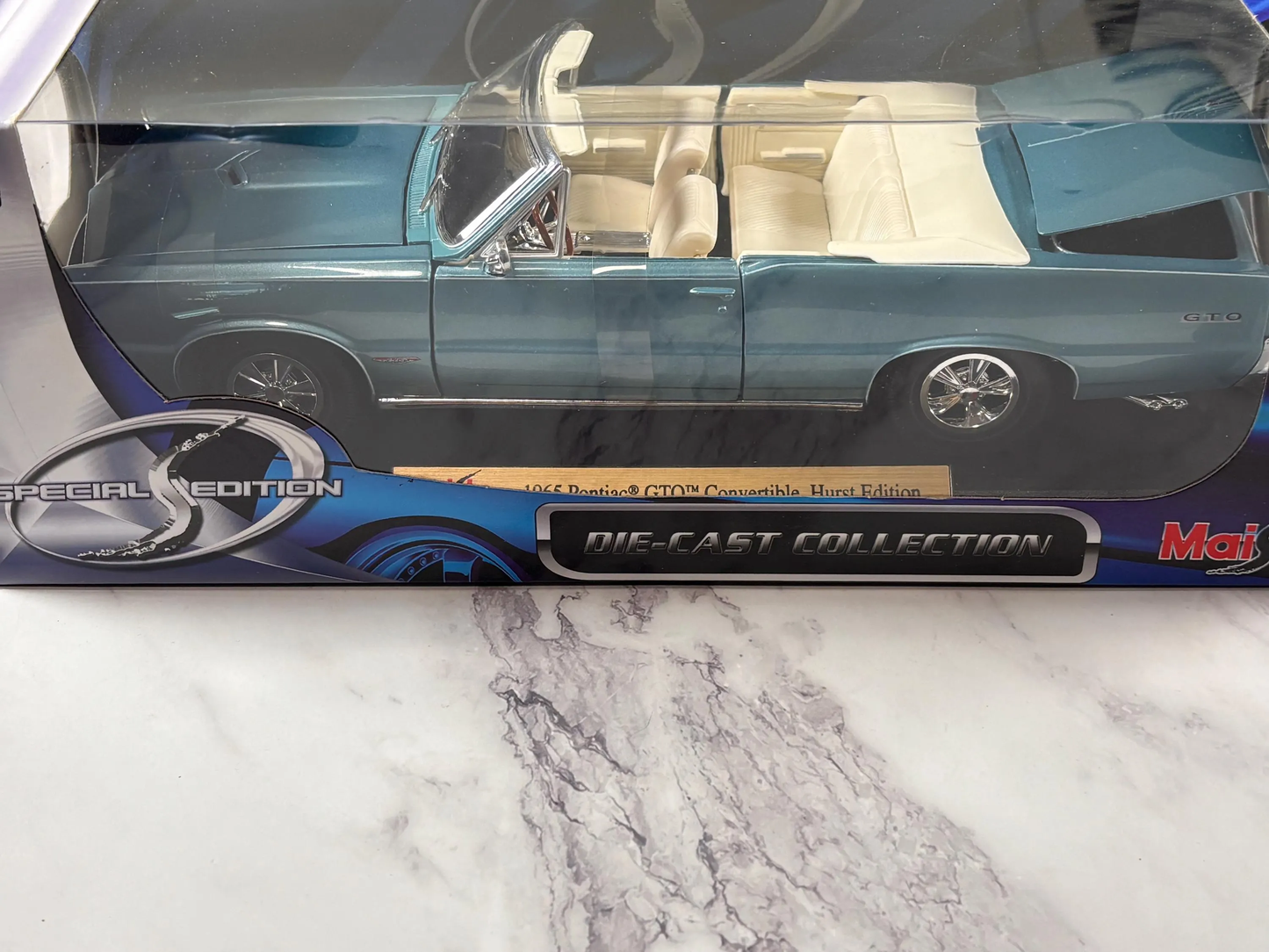 Maisto 1:18 1965 Pontiac GTO Convertible Hurst Lighy Blue Special Edition New