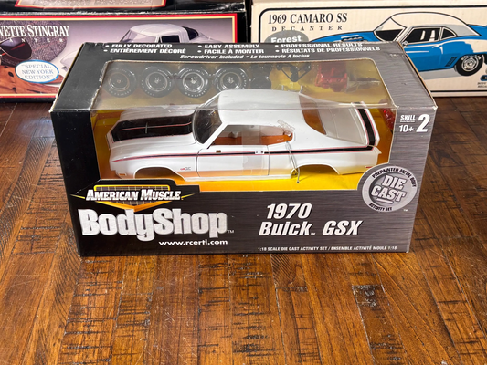 1970 Buick GSX 1/18” Scale Die Cast Metal Ertl American Muscle Boduy Shop New