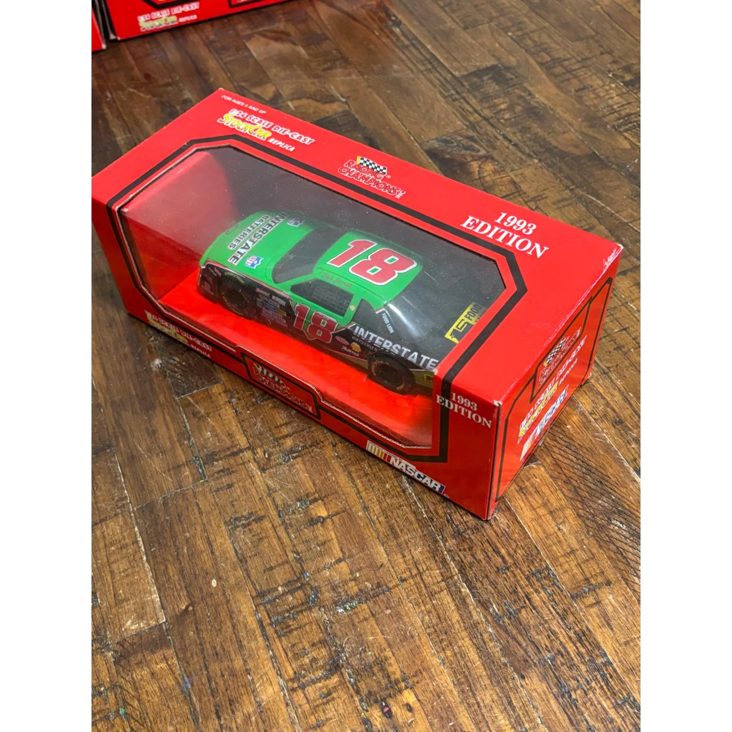 1992 Racing Champions NASCAR Dale Jarrett Interstate Batteries #18 Bank 1:24 JGR