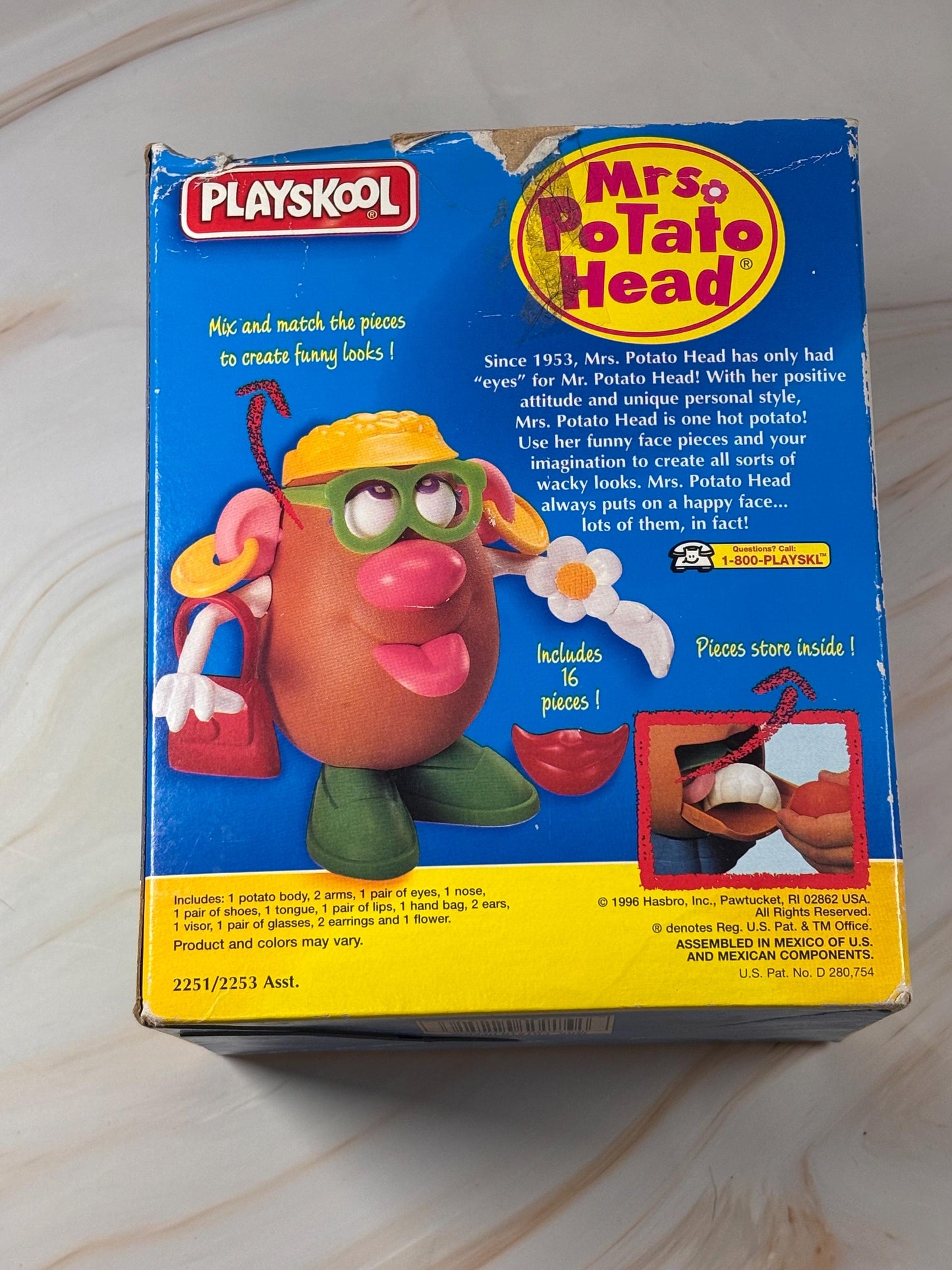 VTG Hasbro Playskool Mr. & Mrs. Potato Head Toy 6" With Accessories 1992-1995