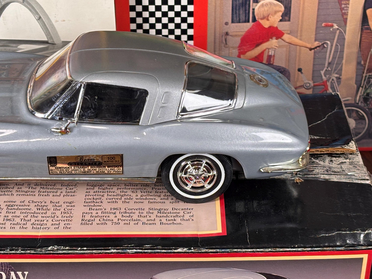 1963 Silver Corvette Stingray Decanter Jim Beam Special New York Edition Empty