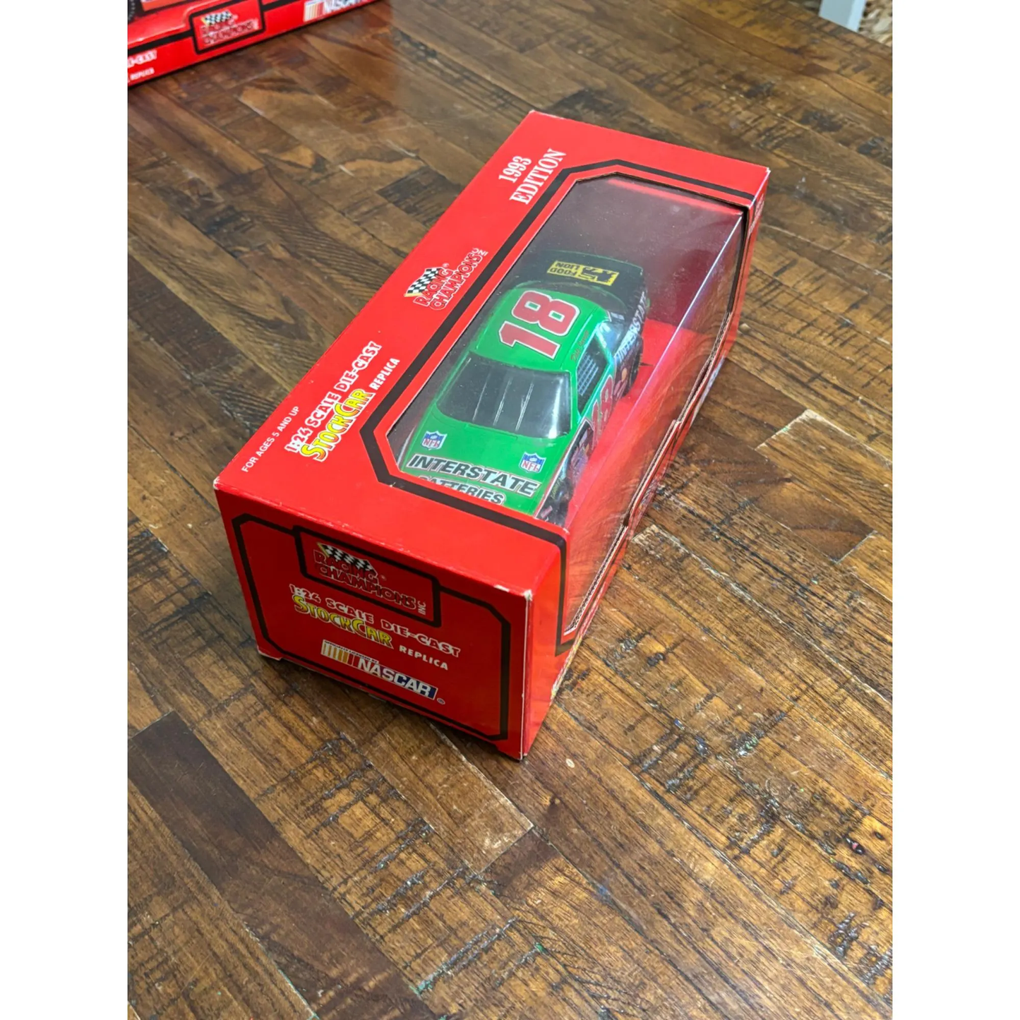 1992 Racing Champions NASCAR Dale Jarrett Interstate Batteries #18 Bank 1:24 JGR