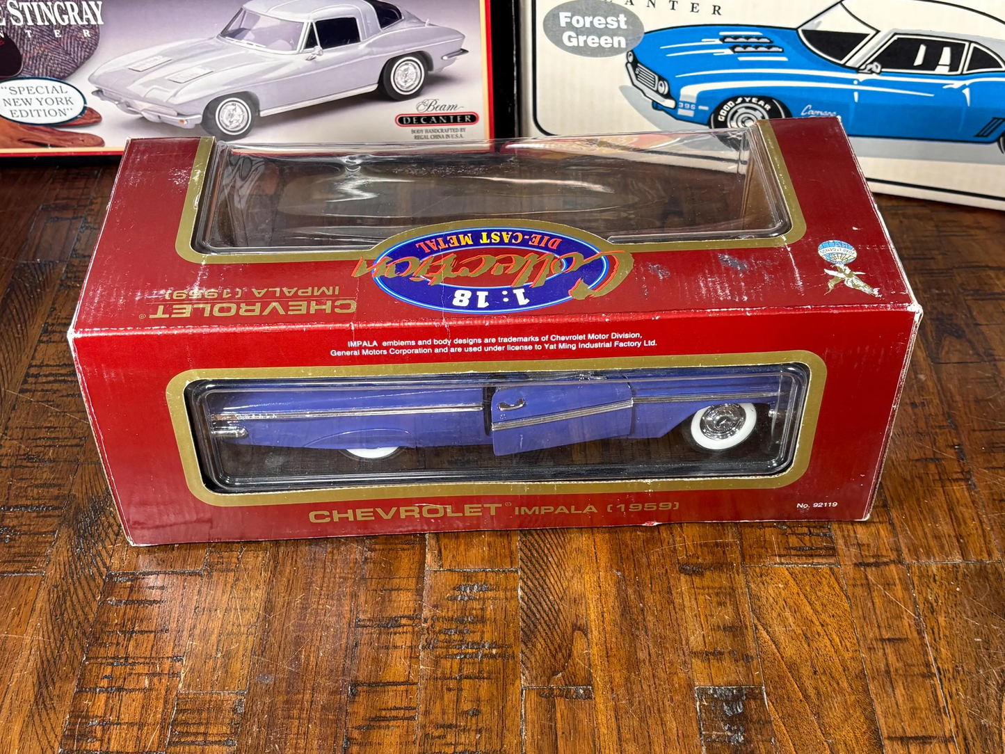 Road Legends 1959 Chevrolet Blue Impala Convertible 1:18 Collection Edition Car