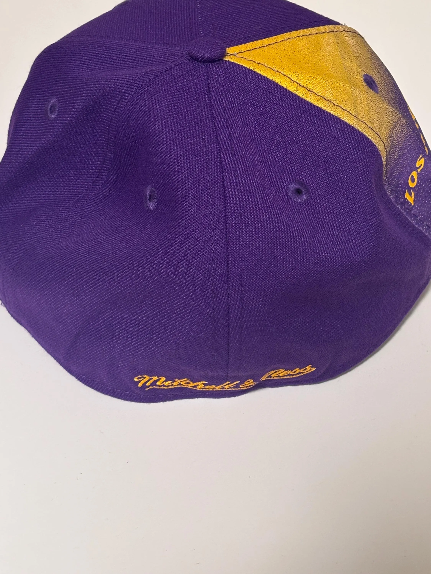Mitchell & Ness LA Los Angeles Lakers Gold Purple Fitted Hat Cap 7 3/8 New NBA