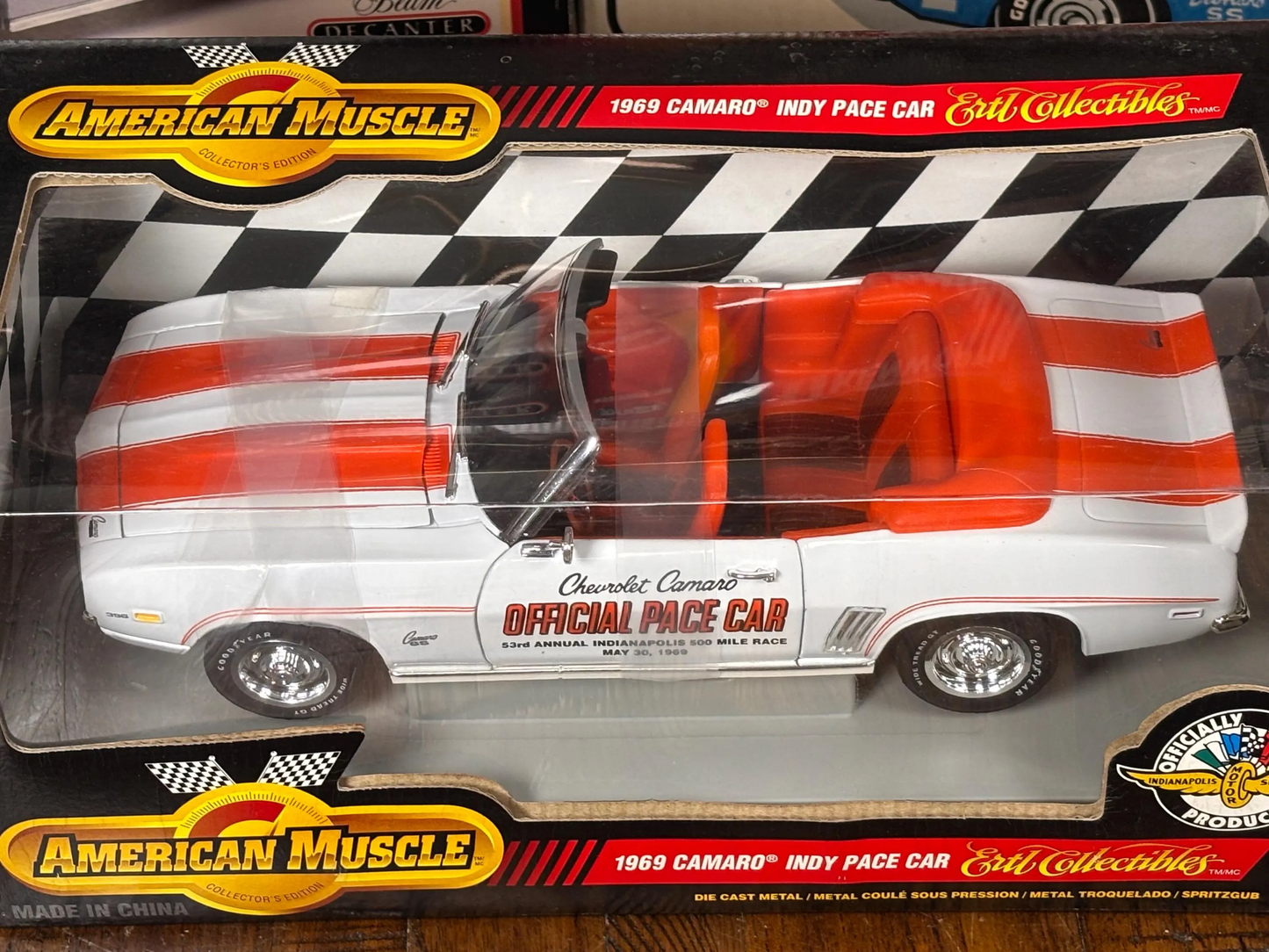 Ertl Collectibles American Muscle 1969 Camaro Convertible Indy Pace Car 1:18 New