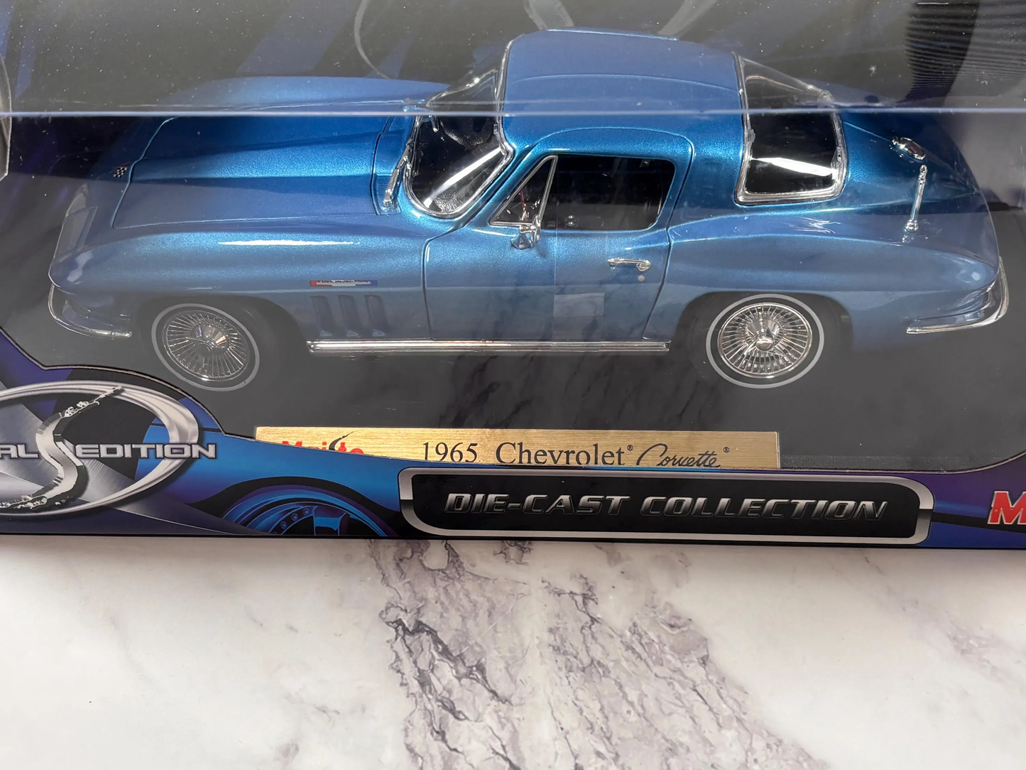 Maisto 1965 Chevrolet Corvette Chevy Blue 1:18 Scale Diecast Model Special Edition New