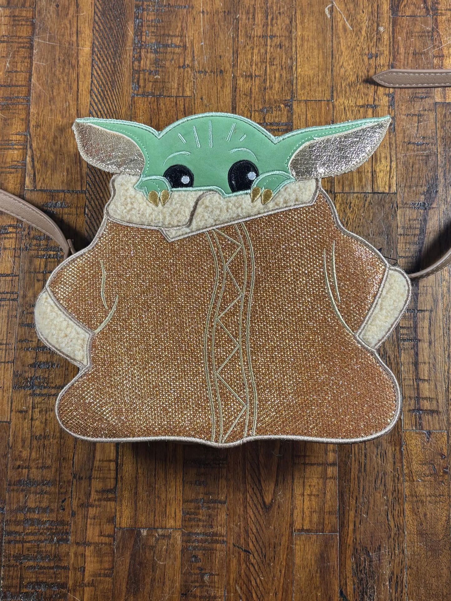 Danielle Nicole Grogu Disney Star Wars: The Mandalorian Baby Yoda The Child Species Unknown Crossbody NWOT New