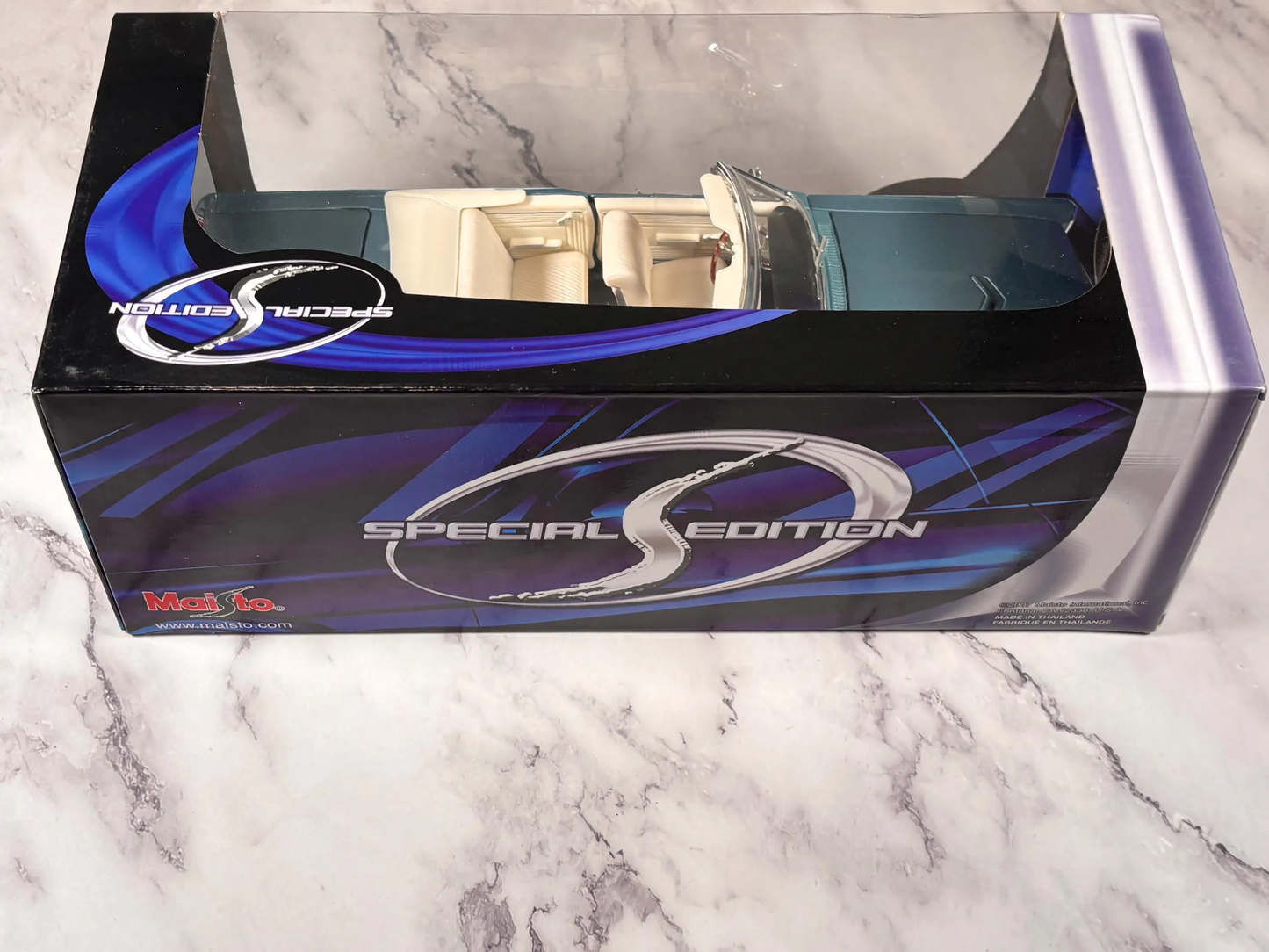 Maisto 1:18 1965 Pontiac GTO Convertible Hurst Lighy Blue Special Edition New