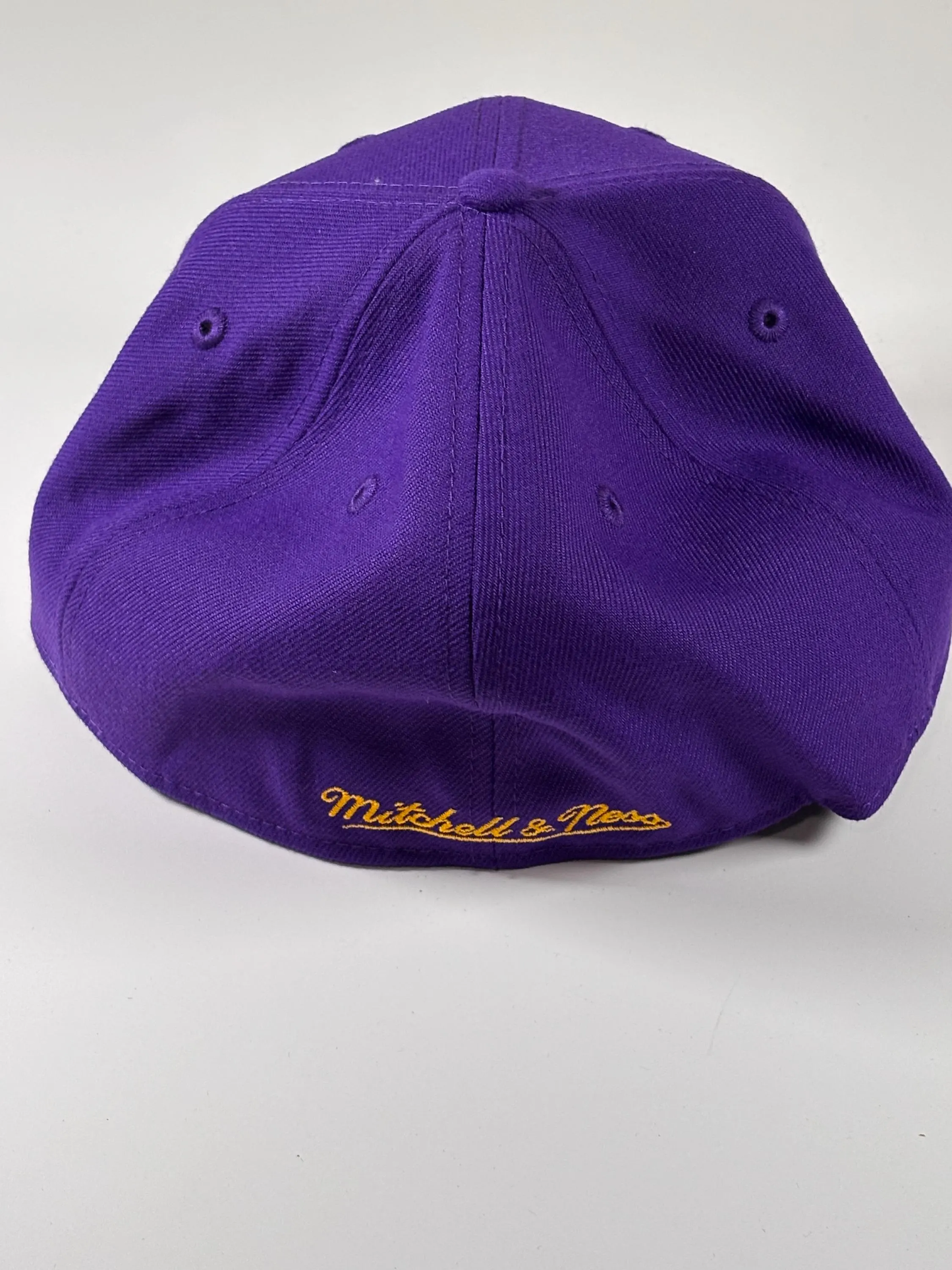 Mitchell & Ness LA Los Angeles Lakers Hardwood Shark Bite Fitted Hat New 7 3/8